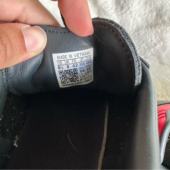 Adidas Samba OG Carbon Scarlett Men’s Size 8.5 - Picture 5 of 16